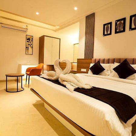 Hotel Veesons Executive Solapur Exterior photo